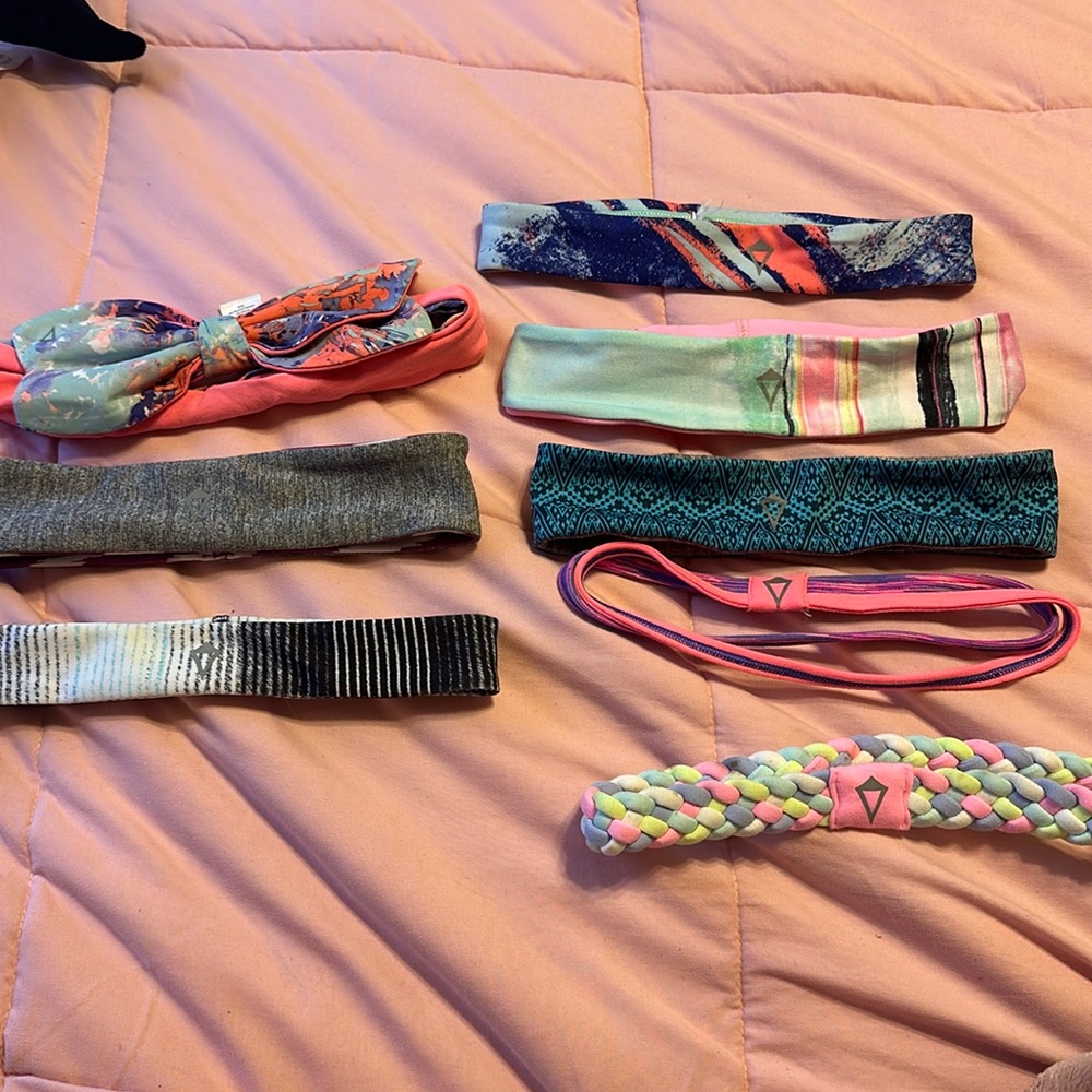 ivivva headbands(revesible) 8 pack